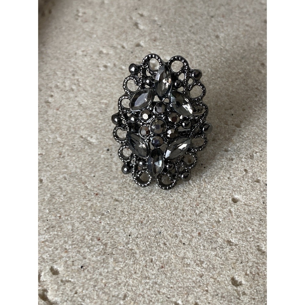 Gunmetal Gray Rhinestone Filigree Statement Ring Size 7 Dark Romantic Gothic